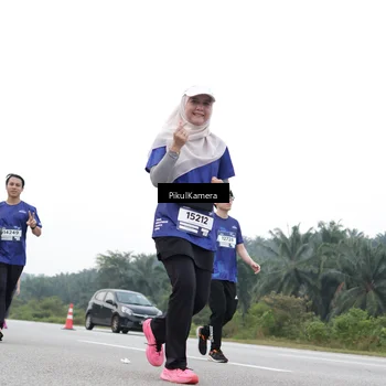 Runner Photo 7502676