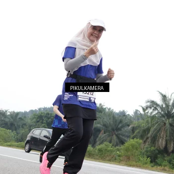 Runner Photo 7502682