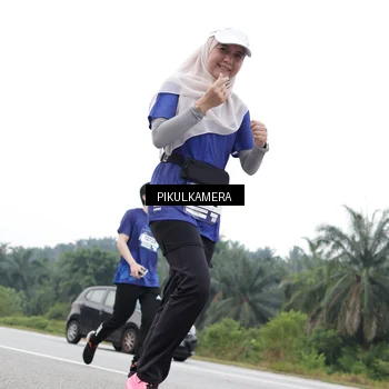 Runner Photo 7502685