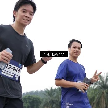 Runner Photo 7502702