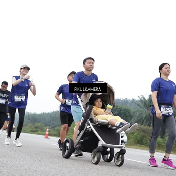 Runner Photo 7502706