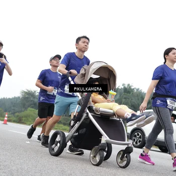 Runner Photo 7502709