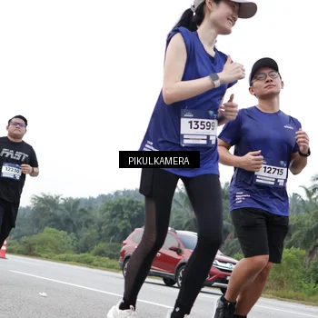 Runner Photo 7502723