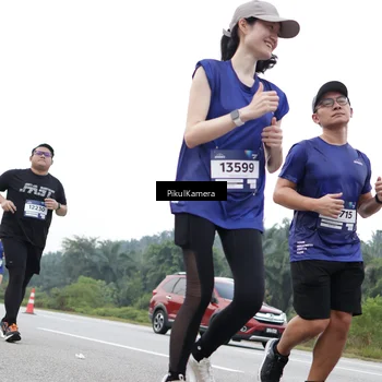 Runner Photo 7502729