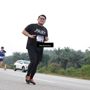 Runner Photo 7502730