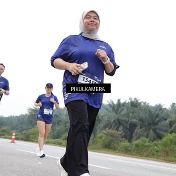 Runner Photo 7502746