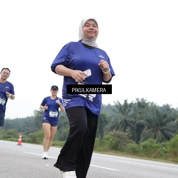 Runner Photo 7502749