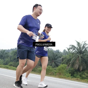 Runner Photo 7502759