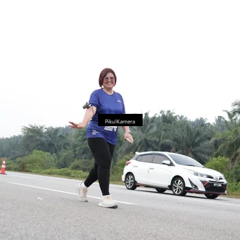Runner Photo 7502765