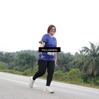 Runner Photo 7502775