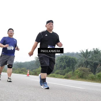 Runner Photo 7502783