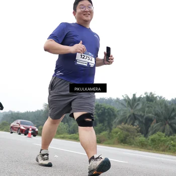 Runner Photo 7502796