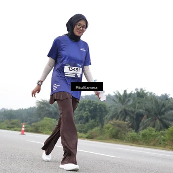 Runner Photo 7502819