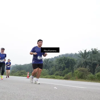 Runner Photo 7502853