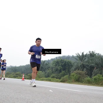 Runner Photo 7502854