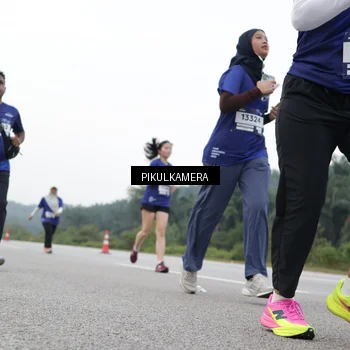 Runner Photo 7502867