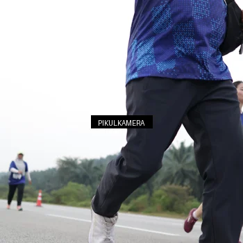 Runner Photo 7502877