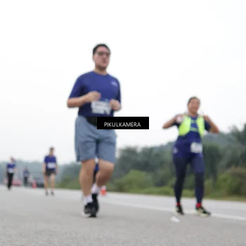 Runner Photo 7502915