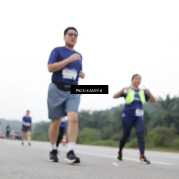 Runner Photo 7502917