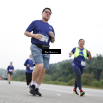 Runner Photo 7502922
