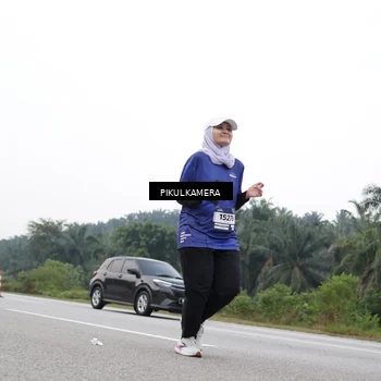 Runner Photo 7502923