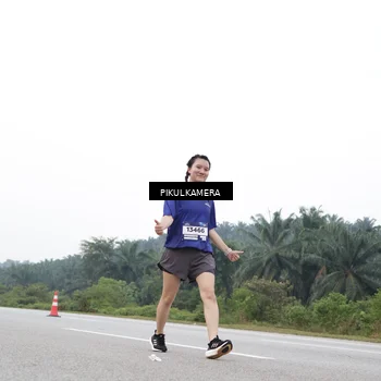 Runner Photo 7502930