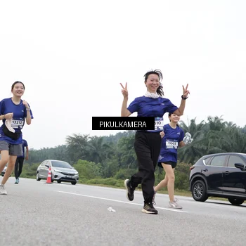 Runner Photo 7502949