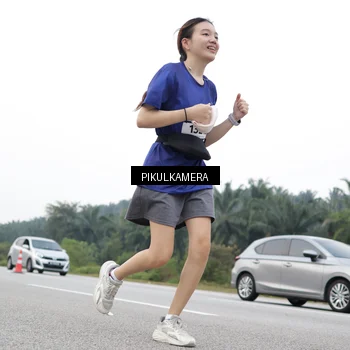 Runner Photo 7502953