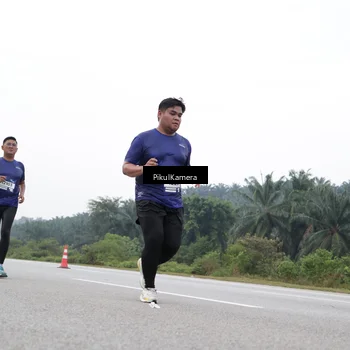 Runner Photo 7502963