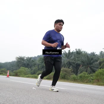 Runner Photo 7502969