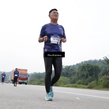 Runner Photo 7502975