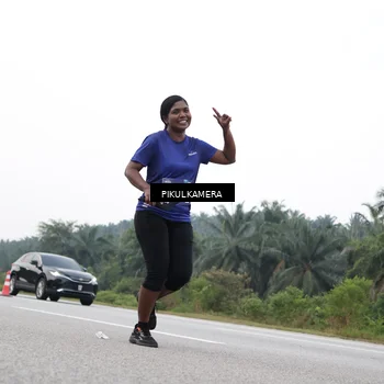 Runner Photo 7502979