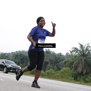 Runner Photo 7502982