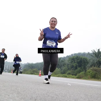 Runner Photo 7502992