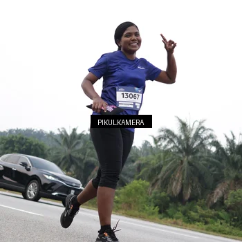 Runner Photo 7502993