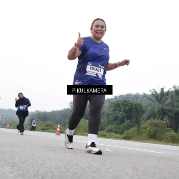 Runner Photo 7502997