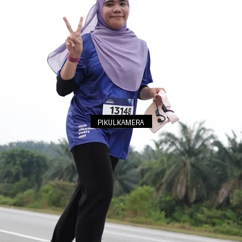 Runner Photo 7503028