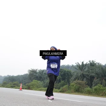 Runner Photo 7503029
