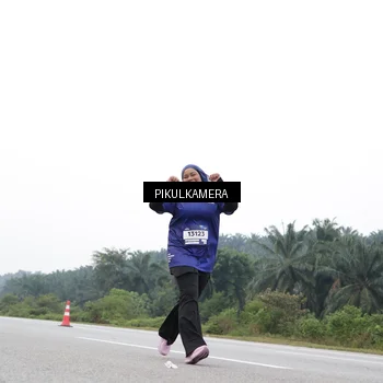 Runner Photo 7503032