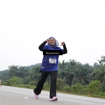 Runner Photo 7503043