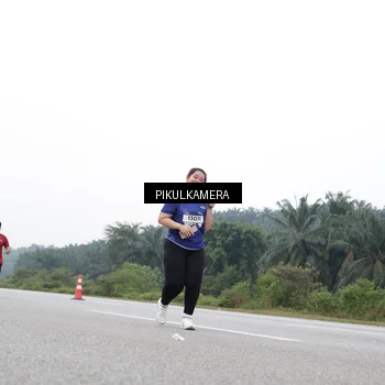 Runner Photo 7503105