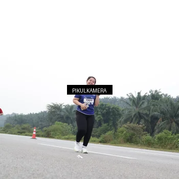 Runner Photo 7503107