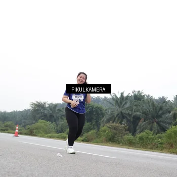 Runner Photo 7503110