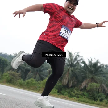 Runner Photo 7503151