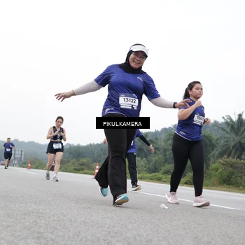 Runner Photo 7503169