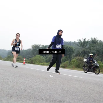 Runner Photo 7503177