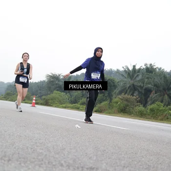 Runner Photo 7503178