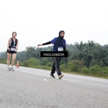 Runner Photo 7503180