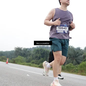 Runner Photo 7503206