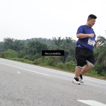 Runner Photo 7503211